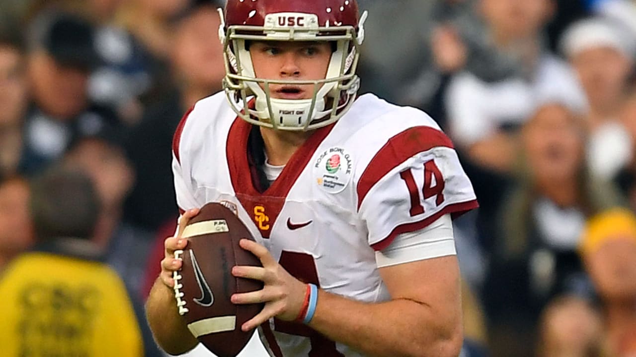 darnold-170516-sl.jpg