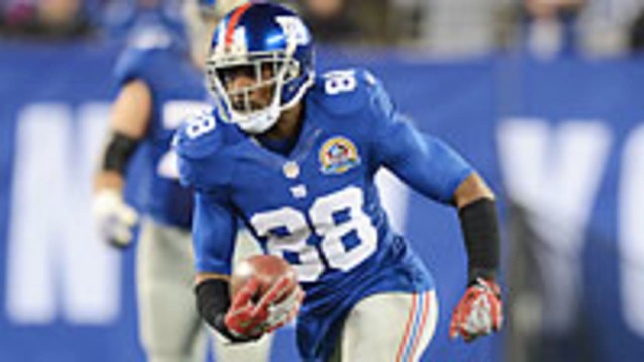 Hakeem-Nicks-130203-Spot.jpg