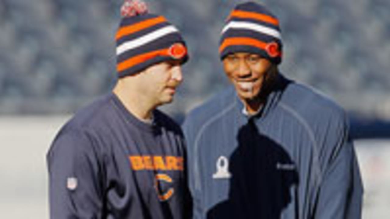 Jay-Cutler-Brandon-Marshall-010113-Spot.jpg