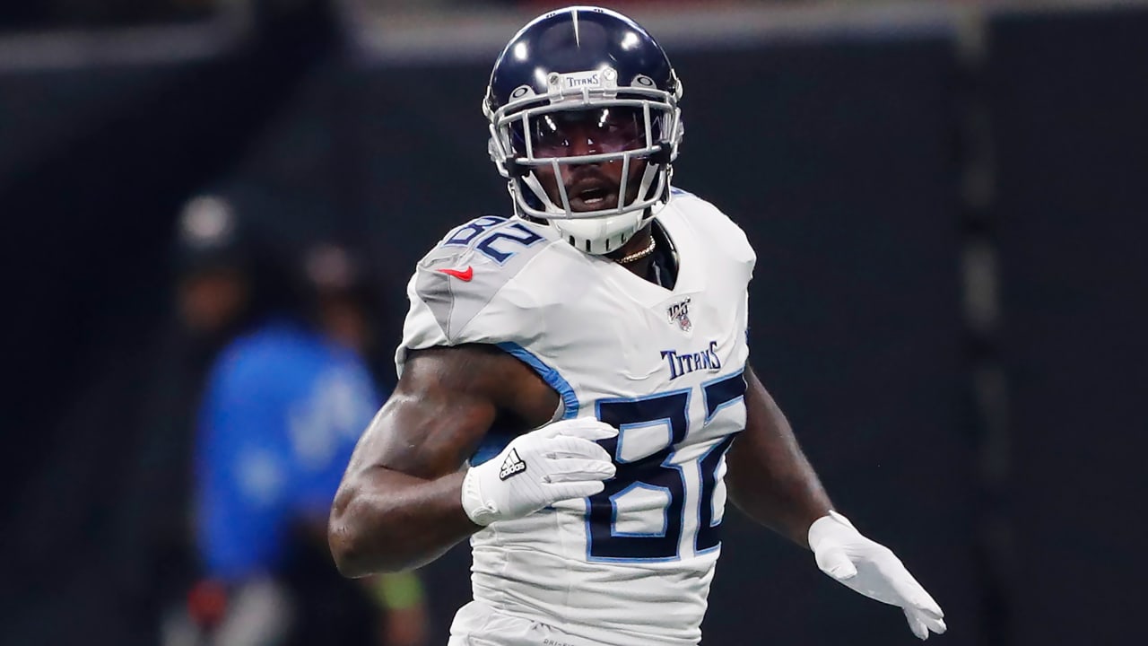 Delanie Walker to work out for 49ers on Wednesday