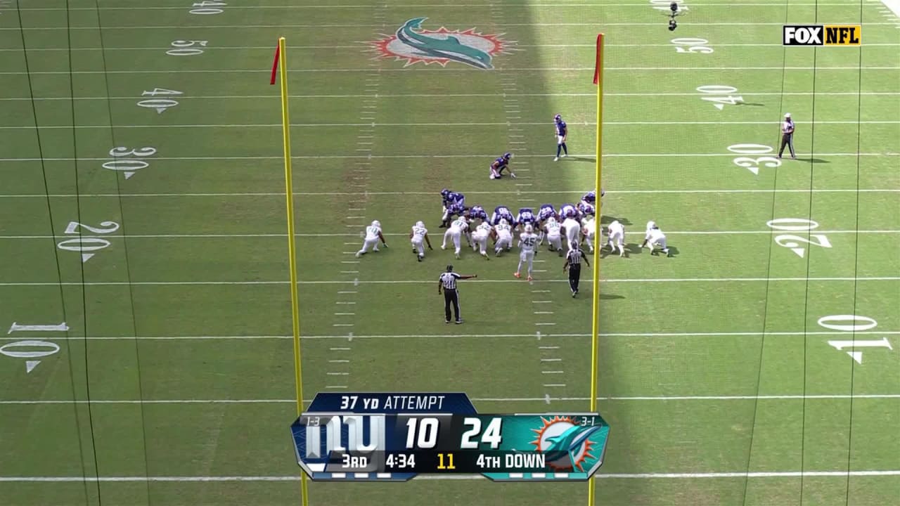 New York Giants kicker Graham Gano's 37yard FG trims Dolphins' lead to