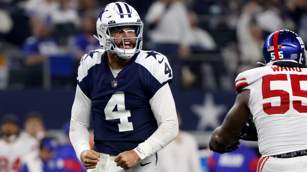 Week 18 studs and duds: Dak Prescott, Cowboys offense limp into