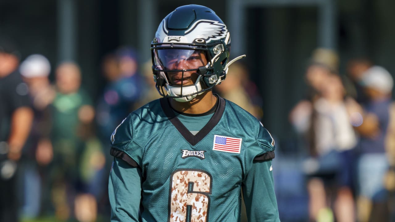 Eagles WR DeVonta Smith looks good in workouts since injuring knee, but  will he play in Thursday's preseason game vs. Patriots? – The Morning Call