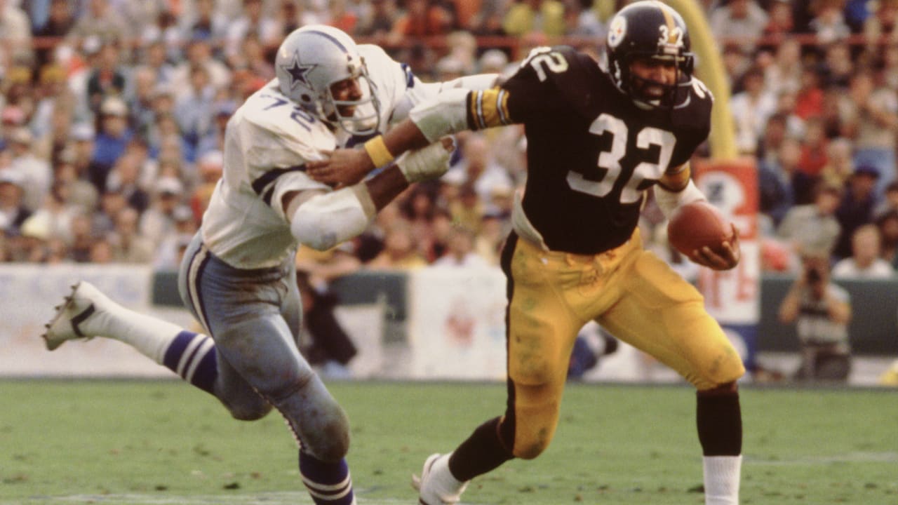 Watch Pittsburgh Steelers' jersey-retirement ceremony for Pro Football Hall  of Famer Franco Harris at halftime of Holiday Classic