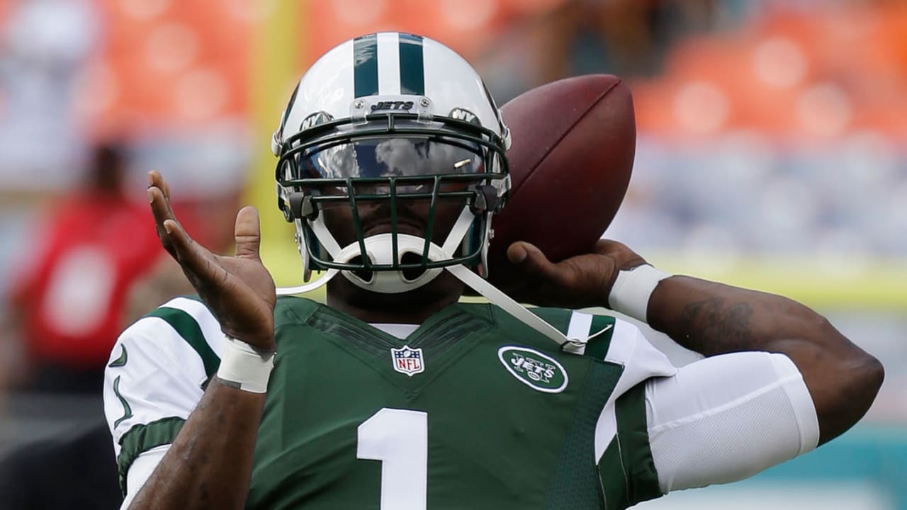 michael-vick-spot_150812.jpg