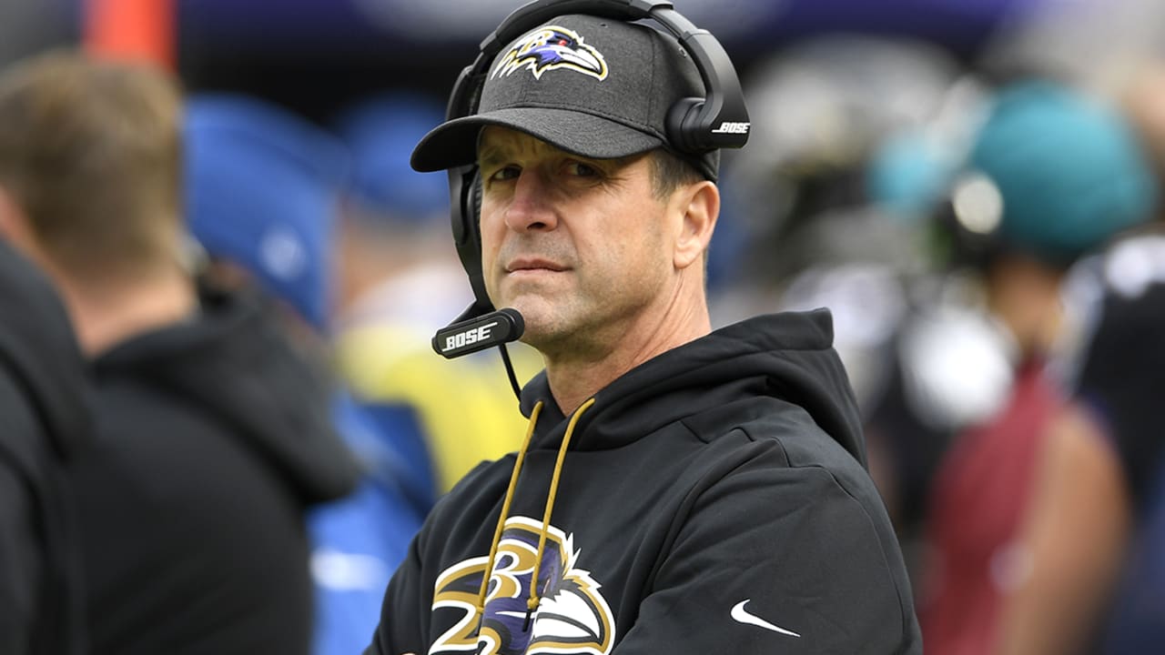 Baltimore Ravens' GM: Terrell Suggs 'definitely a guy that we want back' 