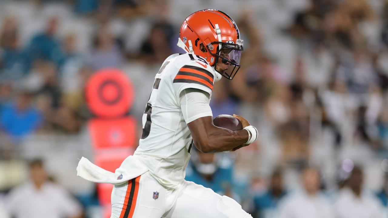 Browns Place Centers Nick Harris & Dawson Deaton On IR 