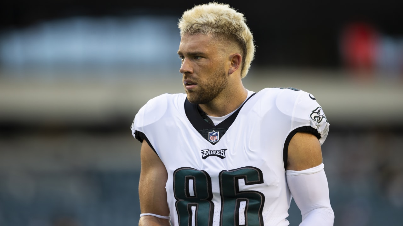 Zach Ertz still with Philadelphia Eagles, but for how long?