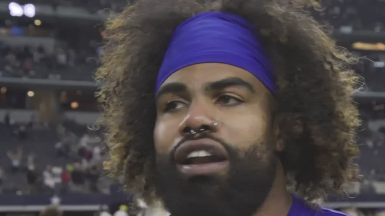 Ezekiel elliott deals nose ring