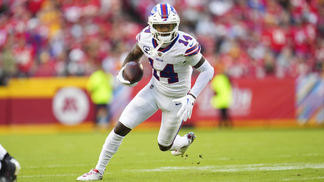 Every Buffalo Bills wide receiver Stefon Diggs catch in 148-yard game