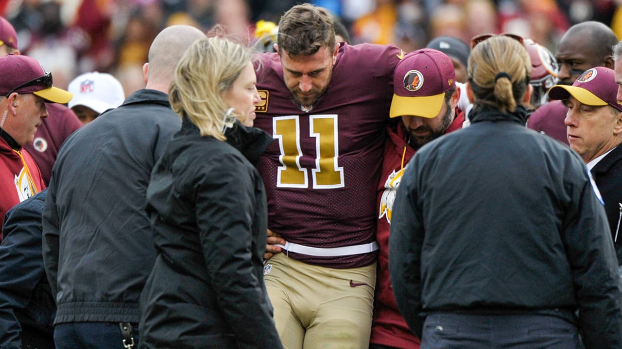 Redskins' Alex Smith says he's 'lucky to be alive' after leg injury