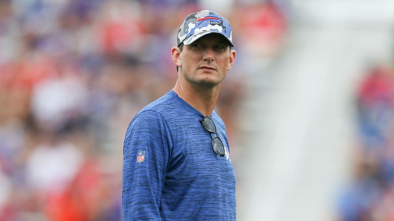 Bills players joke Ken Dorsey, fiery first-year offensive coordinator,  should call plays from booth