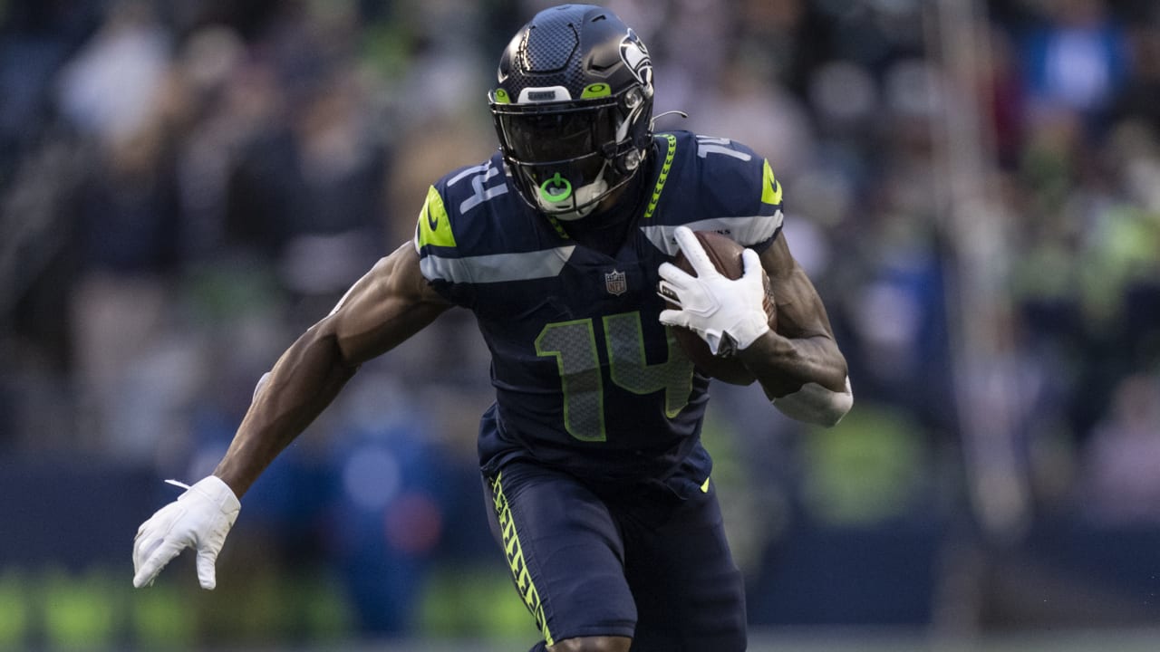 Rule Change Opens Door For Seattle Seahawks' Throwback Threads in 2022 -  Sports Illustrated Seattle Seahawks News, Analysis and More