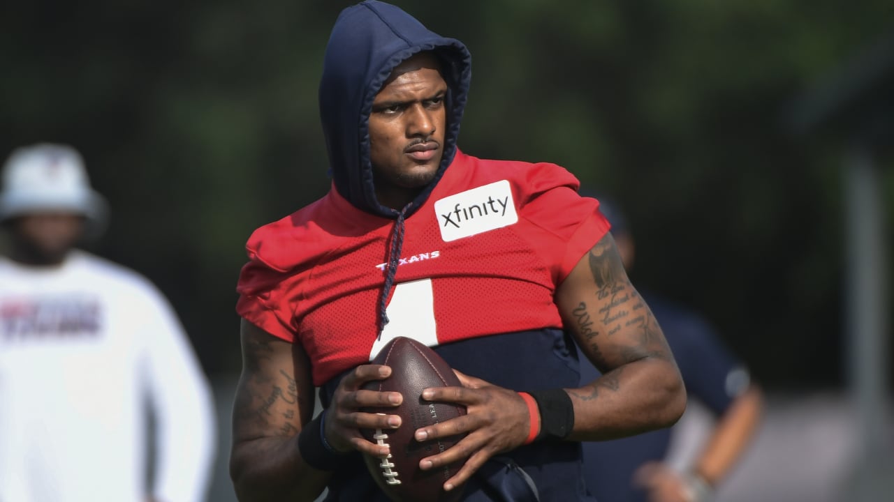 Latest On Texans' Deshaun Watson