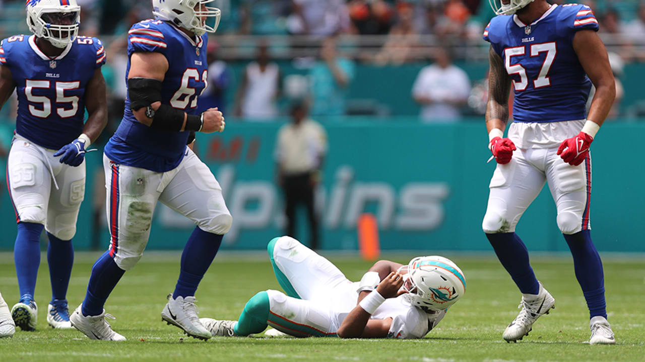 Dolphins QB Tua Tagovailoa sustains bruised ribs in loss to Bills