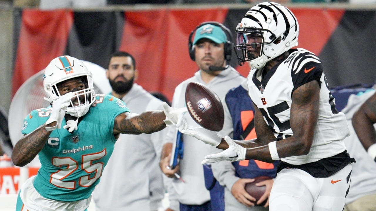 Bengals: Tee Higgins torches Dolphins for 59-yard TD on TNF