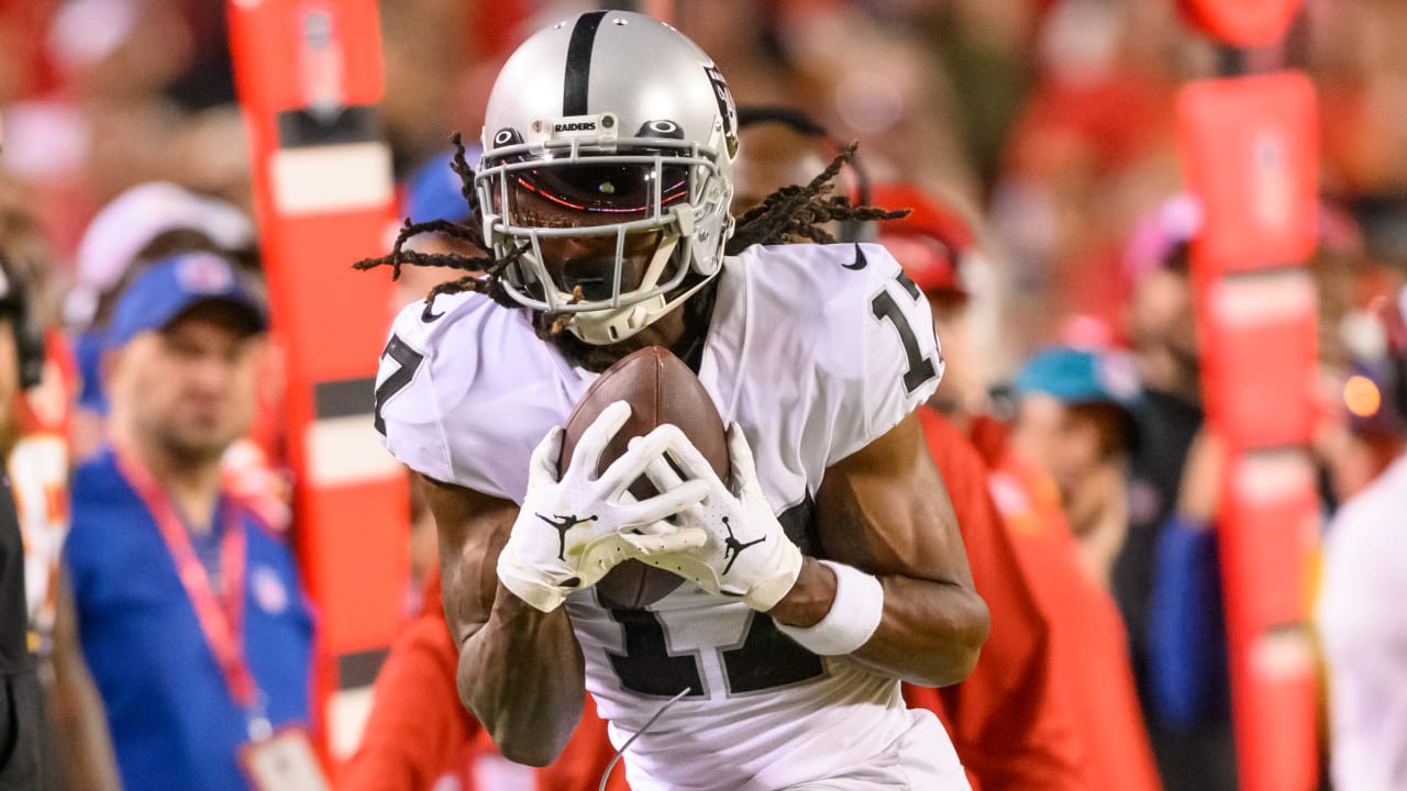 Every Las Vegas Raiders WR Davante Adams catch at the bye 2022 season
