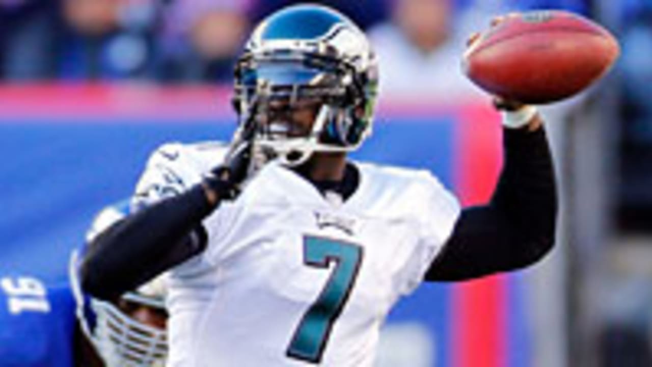 Michael-Vick-130205-Spot.jpg
