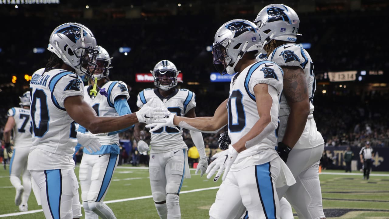 Carolina Panthers running back Chuba Hubbard churns past pileup for  explosive 59-YARD burst