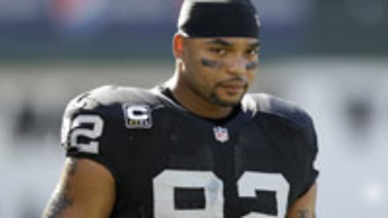 richard-seymour-130527-Spot.jpg