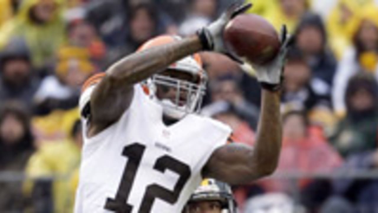 josh-gordon-140826-spot.jpg