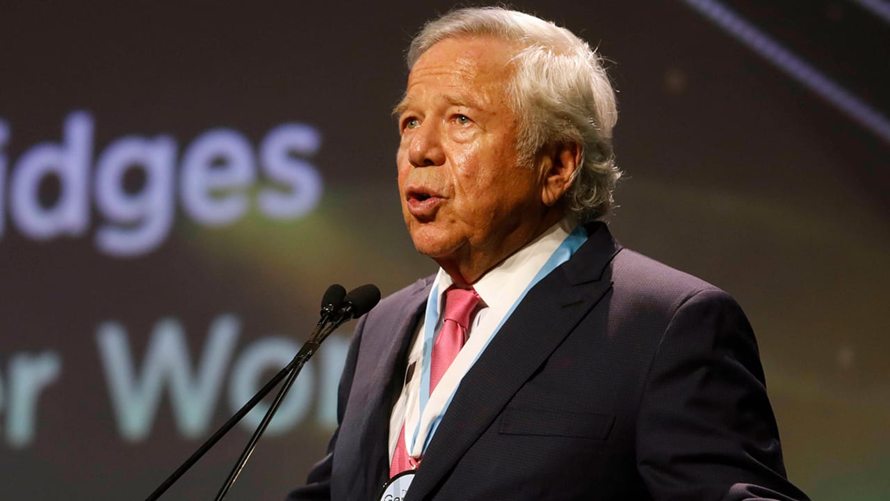 Patriots Owner Robert Kraft Awarded 'Jewish Nobel' Prize, Vows to Step Up  Fight Against Anti-Semitism