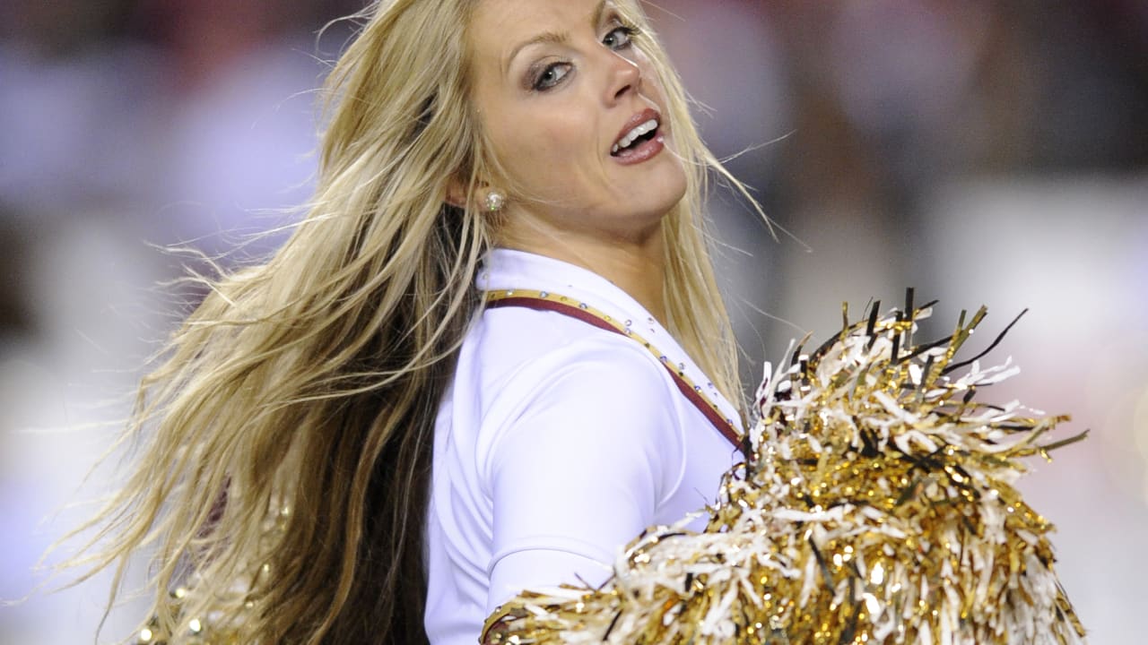 cheerleaders, skinny, women, long hair, lipstick, NFL, Seattle