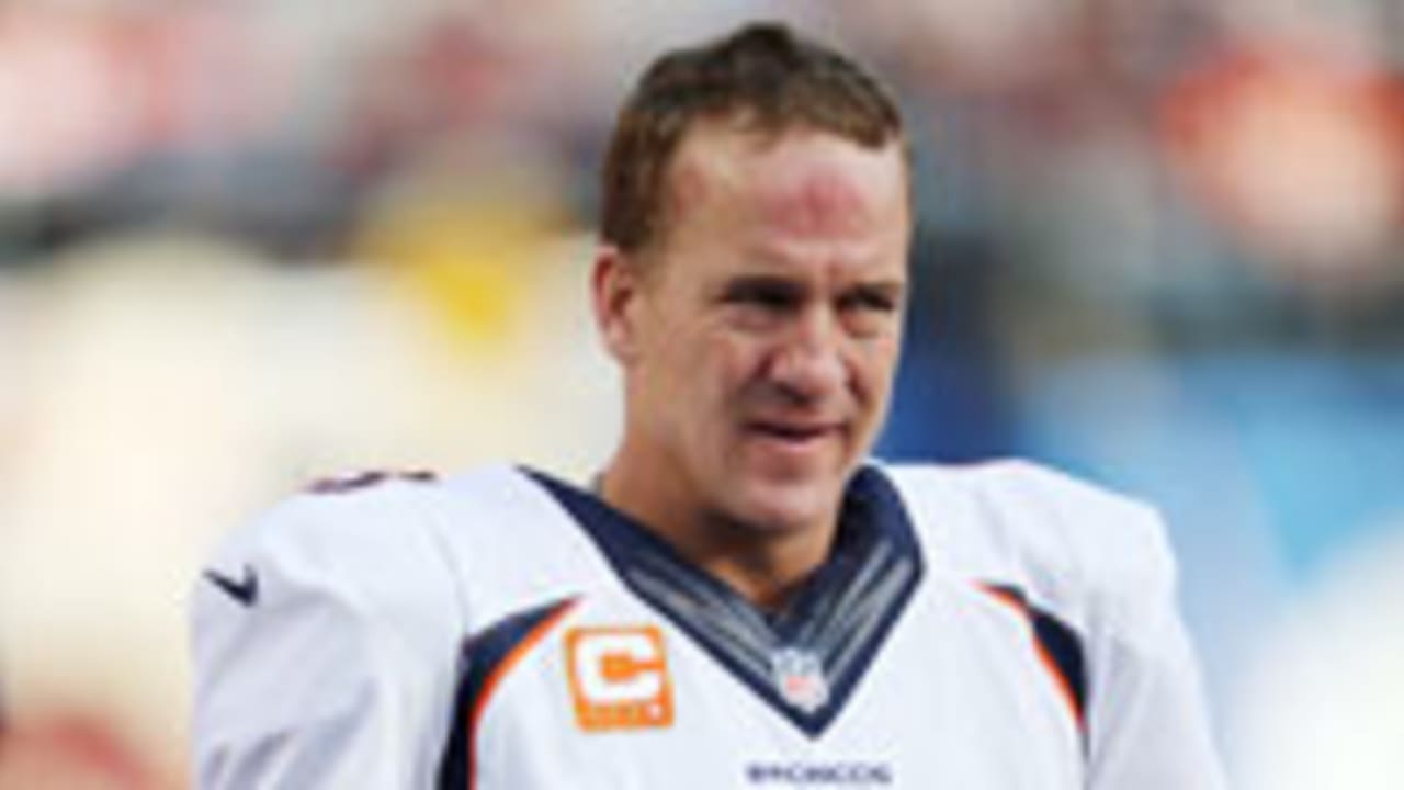 Peyton-Manning-sl-122314.jpg