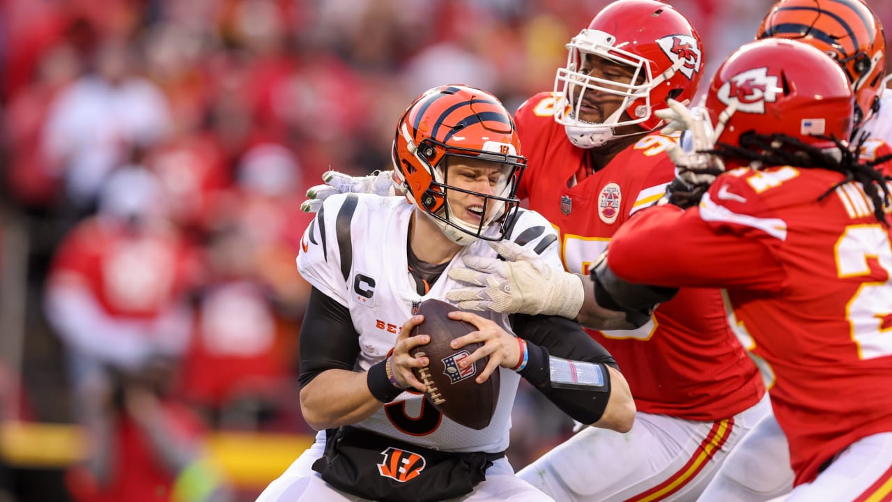 Chris Jones Focused on Sacking Joe Burrow and Bengals in Offseason Ahead of Week  17 Matchup - BVM Sports