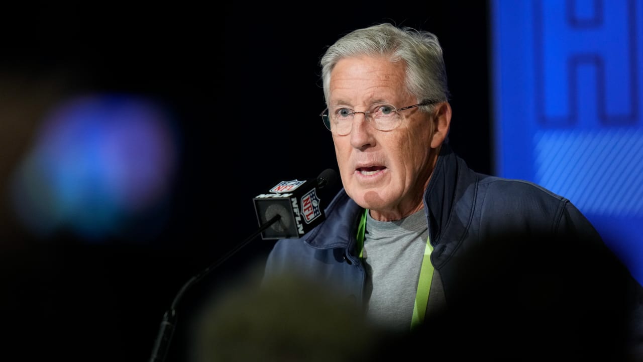 Seahawks HC Pete Carroll says Russell Wilson will move to injured