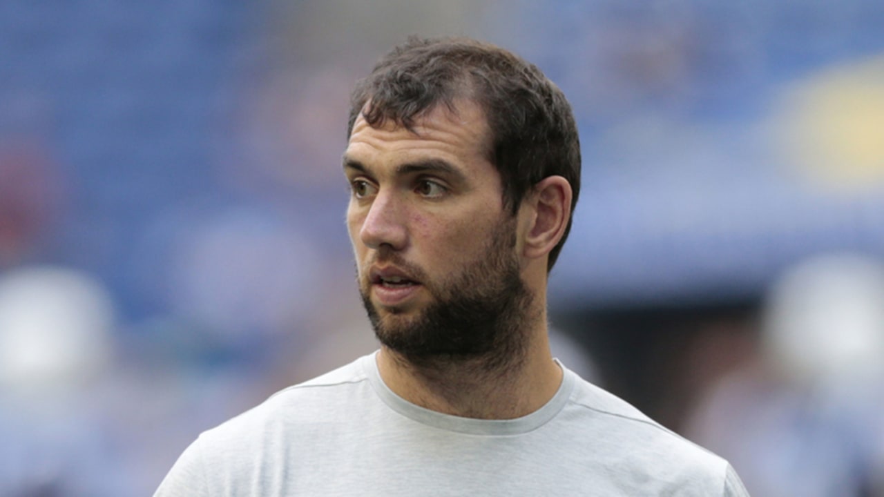 Jim Irsay: Former Colts QB Andrew Luck 'more retired now than he was' in 2019 - Vimarsana News