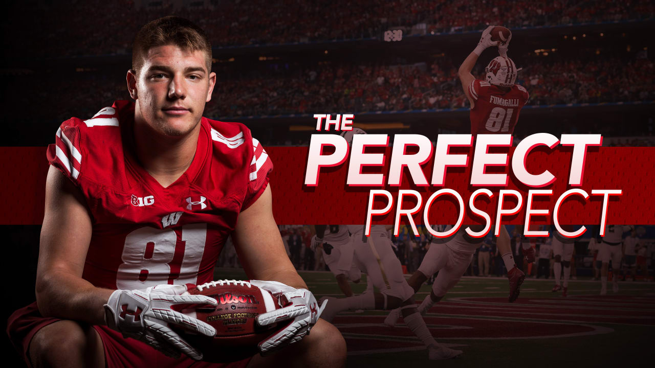 Despite missing finger, Troy Fumagalli has handful for opponents