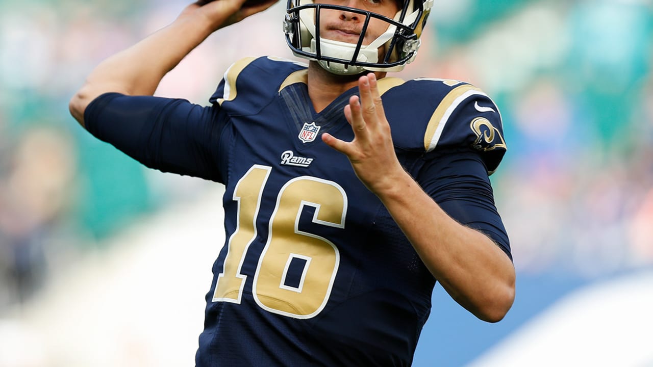 Jared-Goff-161107-Spot.jpg