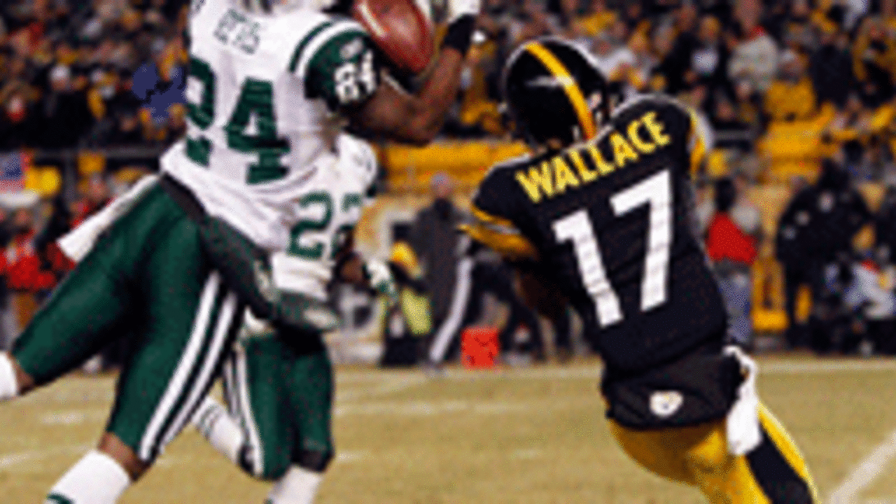 Darrelle-Revis-Mike-Wallace-spot_120913.gif