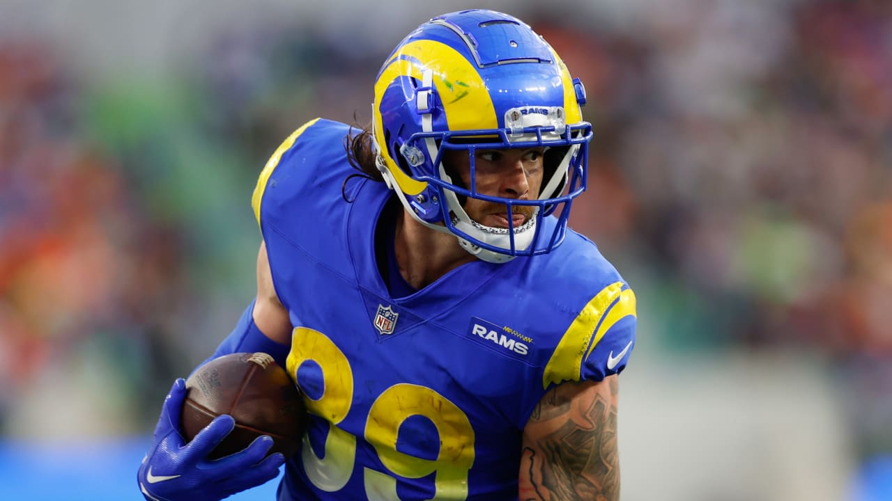 Los Angeles Rams tight end Tyler Higbee (89) makes a reception during a NFL  divisional playoff football game between the Los Angeles Rams and Tampa Bay  Buccaneers, Sunday, January 23, 2022 in