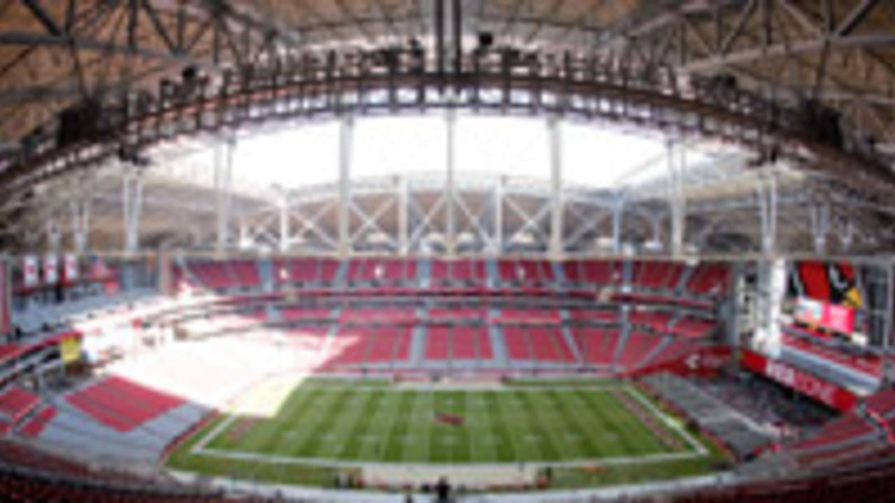 phoenix-stadium-2-140227-spot.jpg