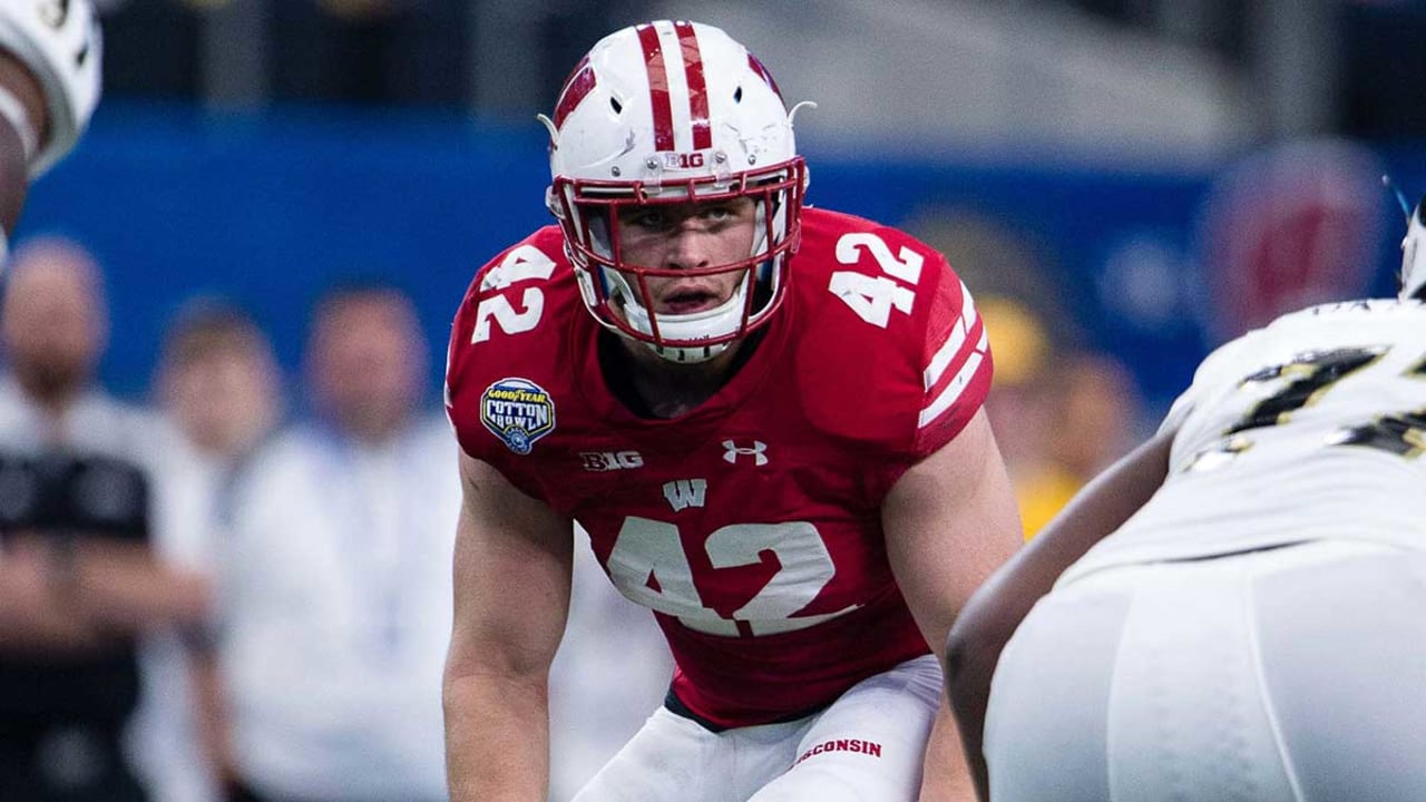 Badgers linebacker T.J. Watt leaving early for NFL