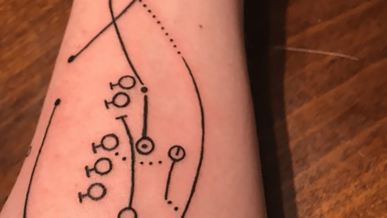 Eagles fan has tattoo of Philly Special Play Super Bowl