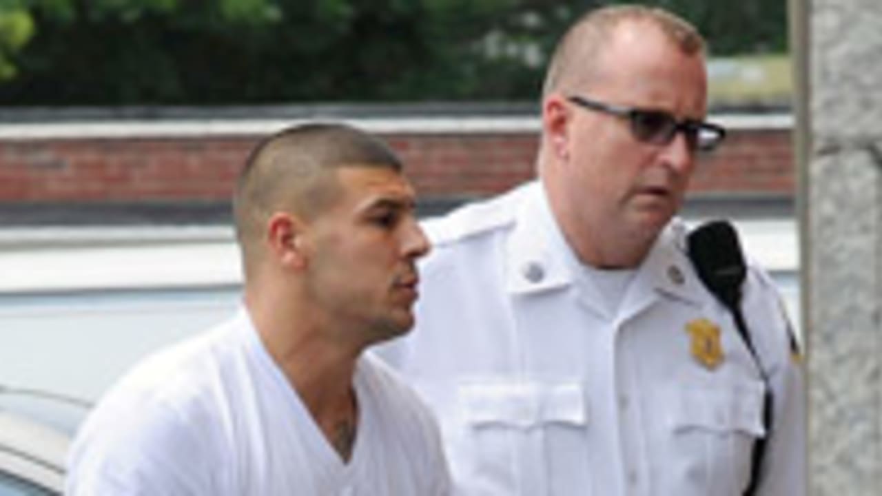 aaron-hernandez-130626-spot.jpg