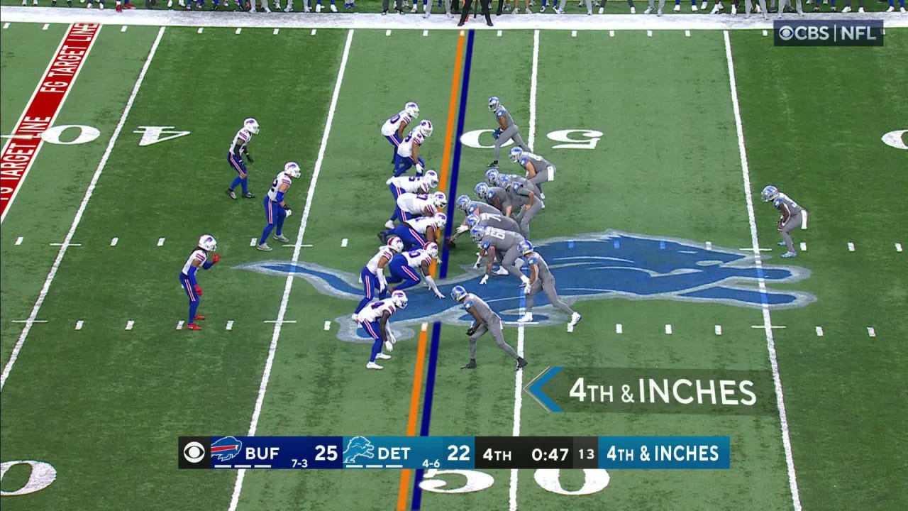 Detroit Lions wide receiver AmonRa St. Brown takes hand off for 7