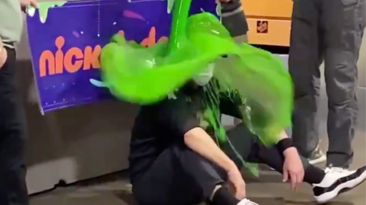 Instant Replay: Nickelodeon Breaks Out Slime Cannons For 49ers/Cowboys Wild  Card Game