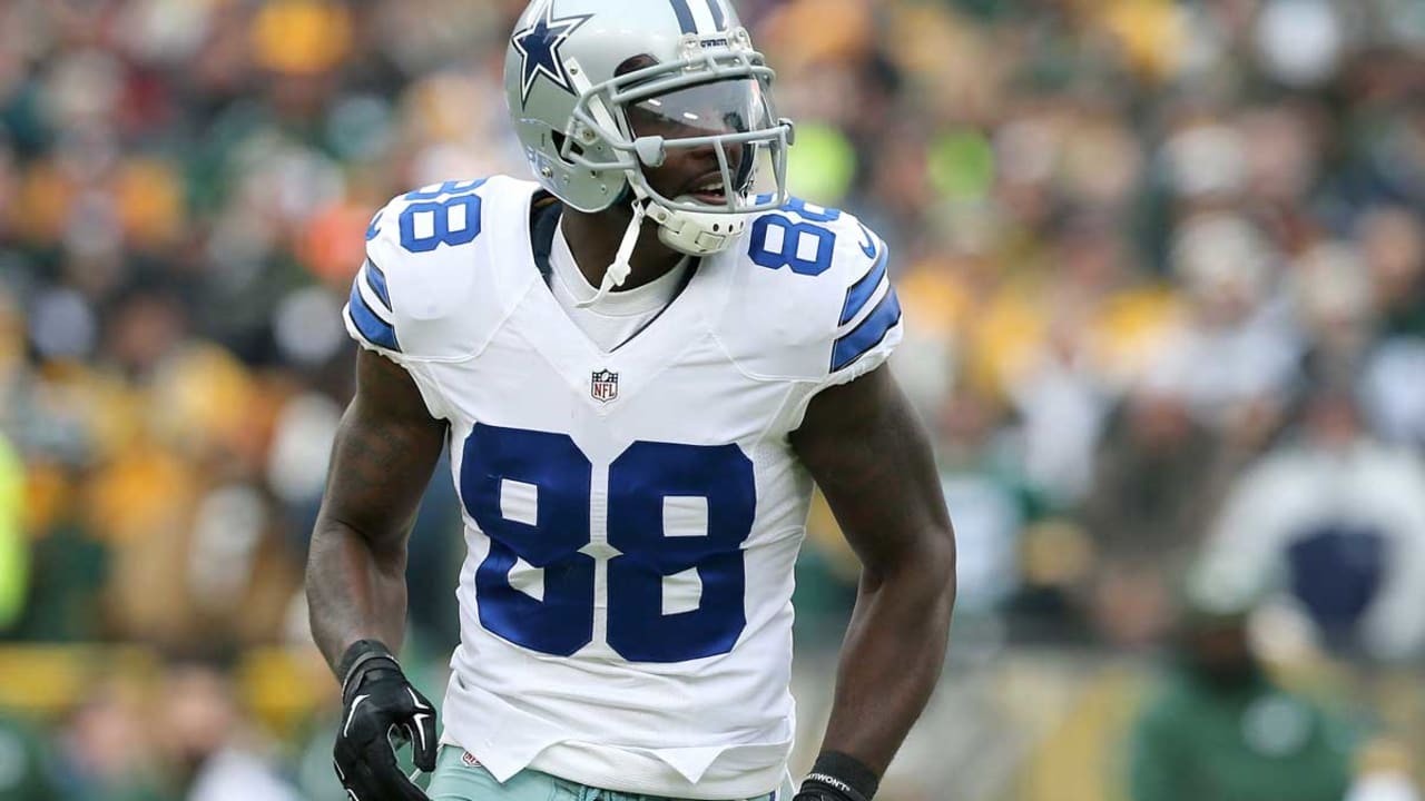 dez-bryant-051015-spot.jpg