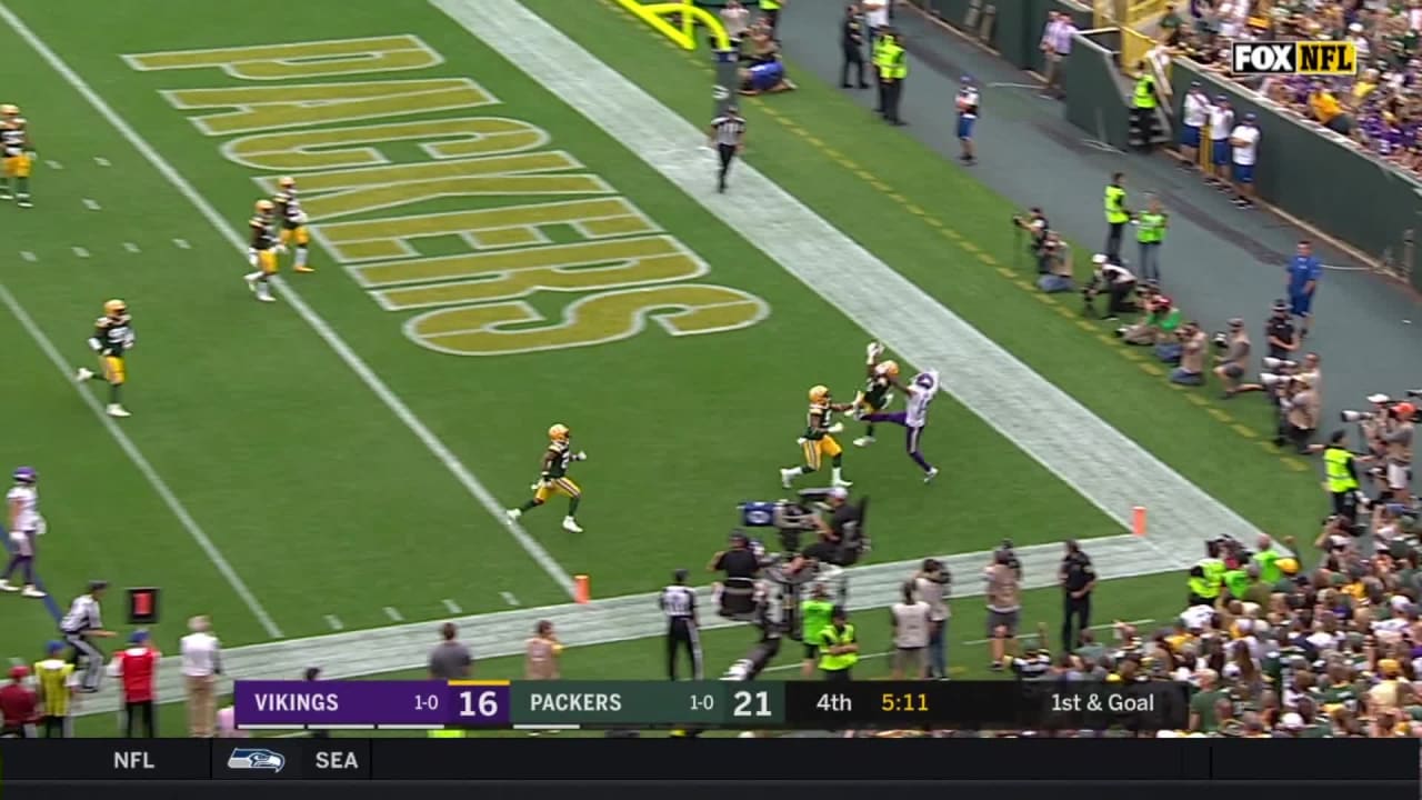 Kevin King catches clutch end-zone interception