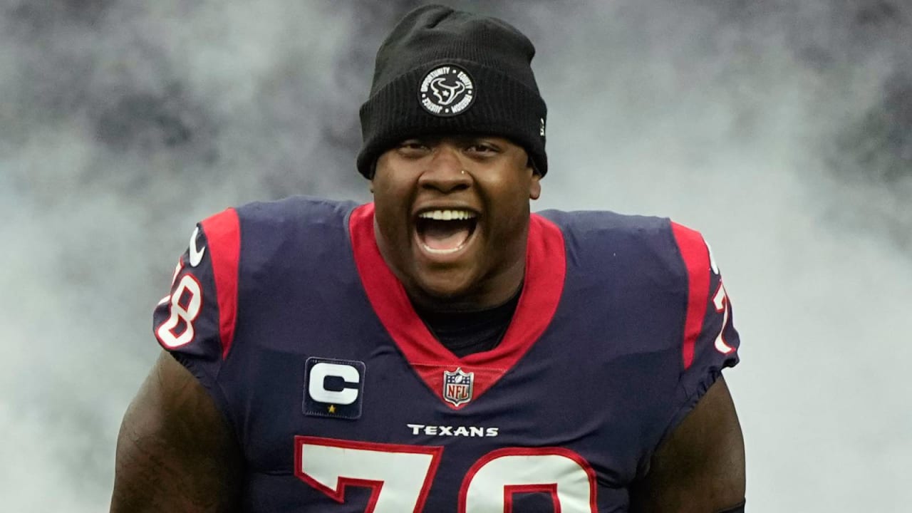 Texans signing LT Laremy Tunsil to three-year, $75 million extension