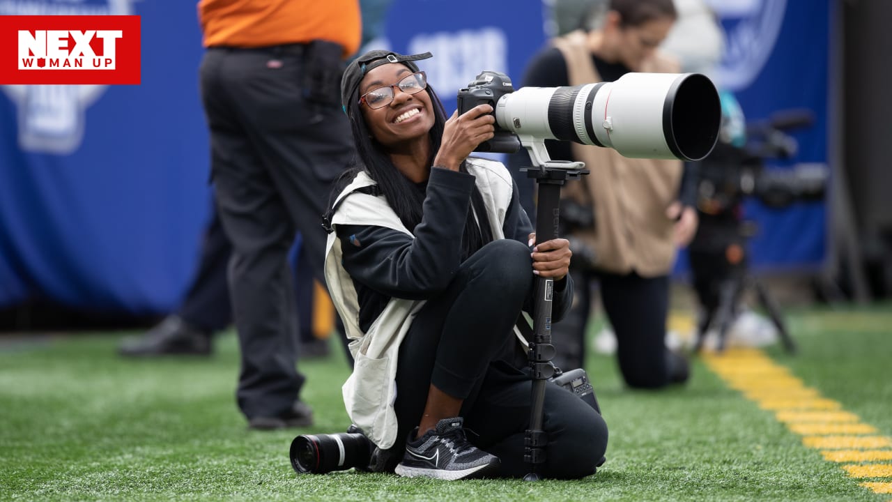 Walker Carolina Panthers Unsigned Looks To Throw Photograph