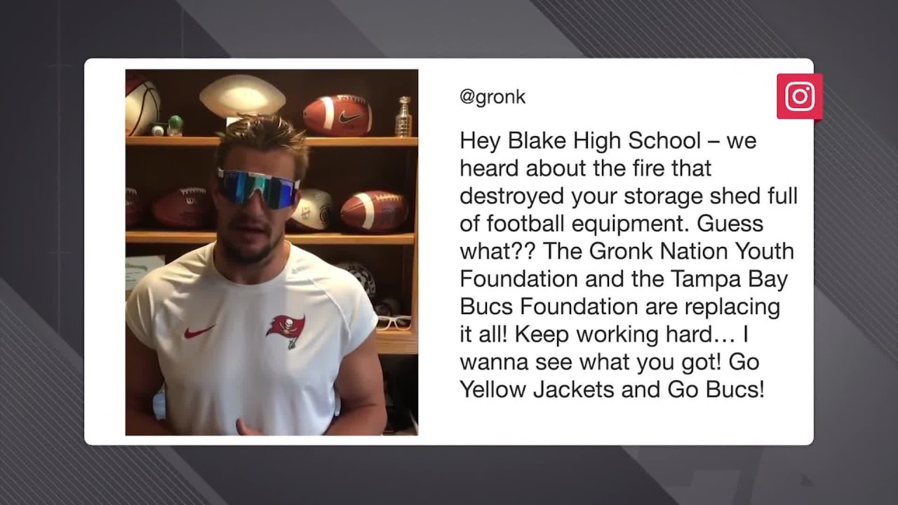 Rob Gronkowski, Bucs help replace Tampa Bay high school's football gear  destroyed by fire - Bucs Nation