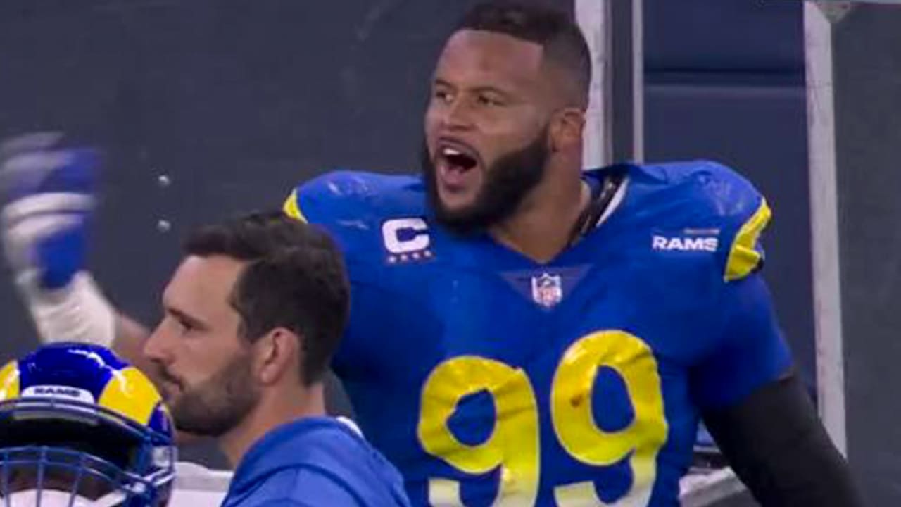 Los Angeles Rams DL Aaron Donald helps unveil Lego SoFi Stadium