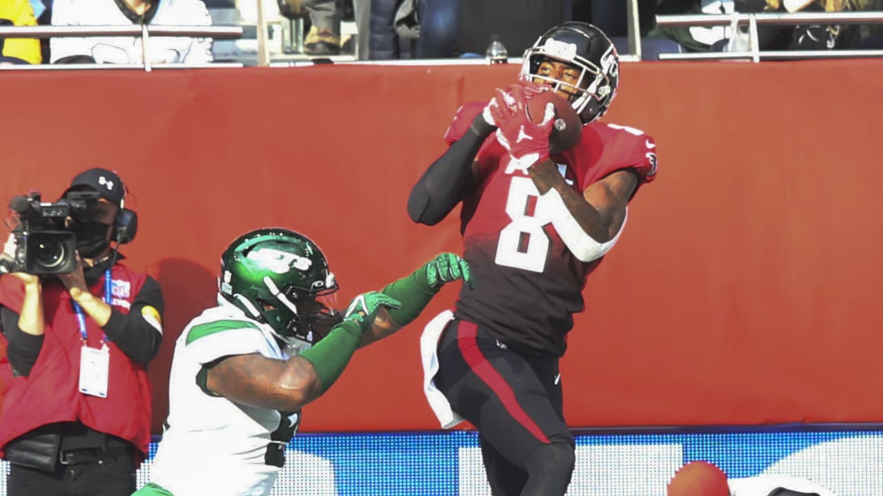 Kyle Pitts TD video: Falcons rookie TE scores first career NFL touchdown in  London game vs. Jets - DraftKings Network