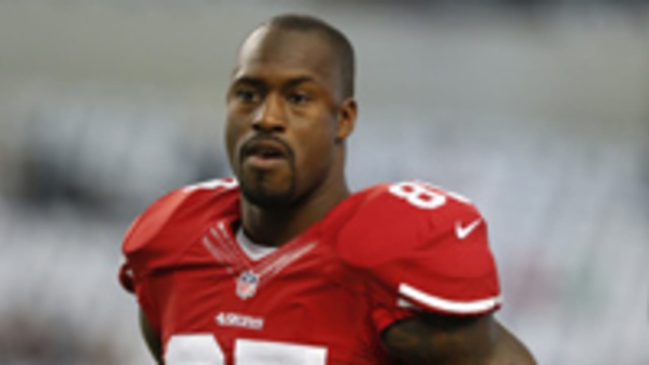 vernon-davis-091414-spot.jpg