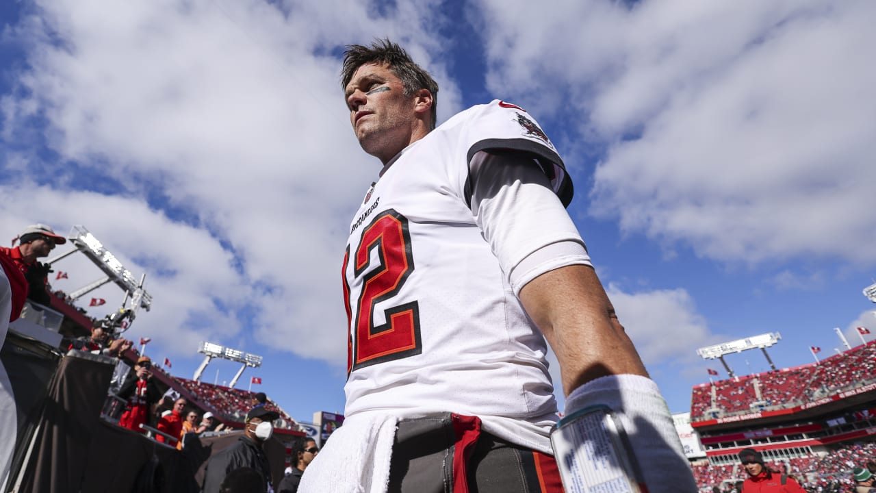 Buccaneers QB Tom Brady planning to retire from NFL after 22 seasons